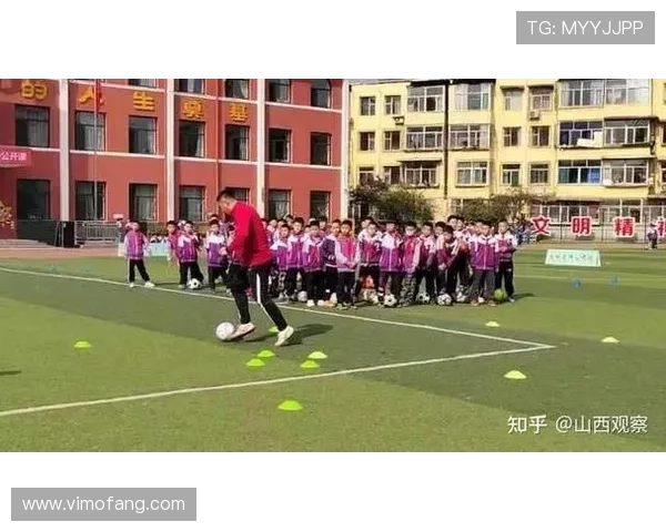 俱乐部打造线上足球学校助力全民提升足球知识与技能