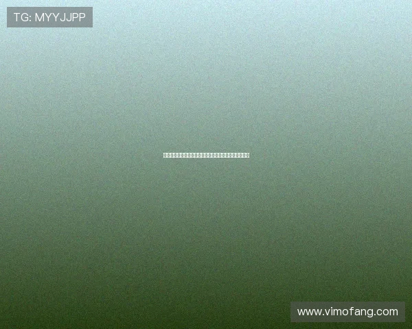 皮尔斯坦言第一次约会不亲吻女孩坚持原则展现绅士风度